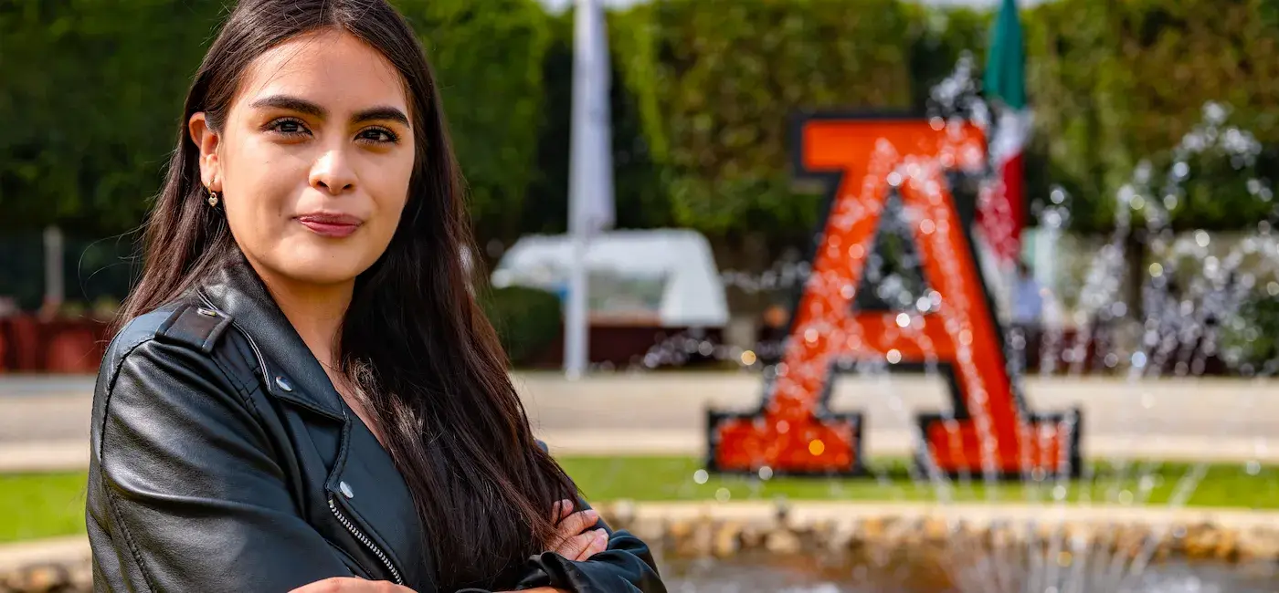 alumna de mercadotecnia estrategica en campus de la anahuac oaxaca 