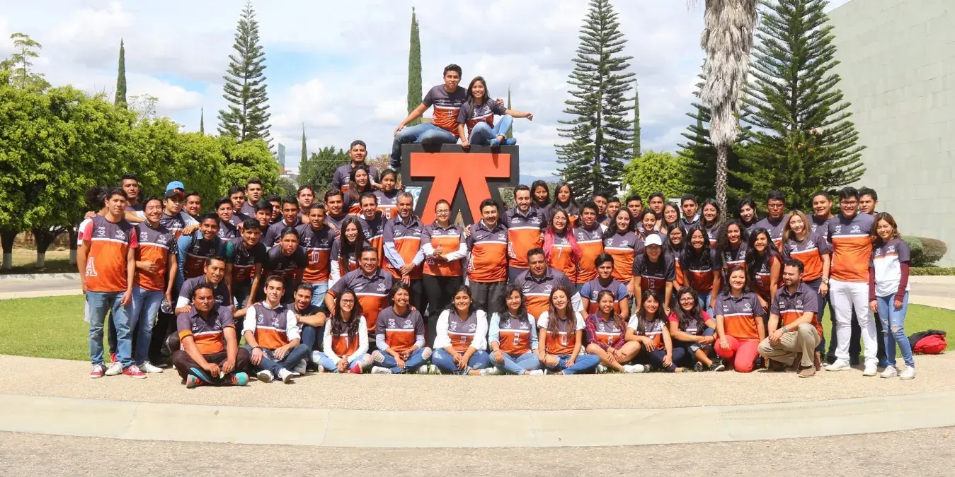 Comunidad estudiantil educativo Anáhuac Oaxaca
